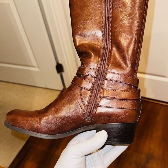 Unisa Brown Leather Riding Boots. - Picture 8 of 15